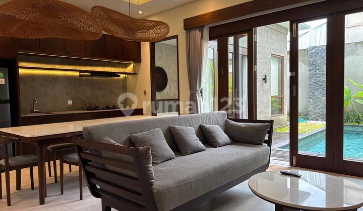 Nusa Dua - Elite Villa In Taman Dharmawangsa