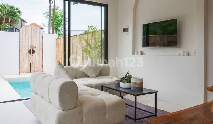 Brand New 2-bedroom Villa With Rice Field Views In Canggu, Offered On Leasehold For 24 Years.