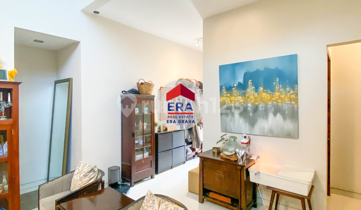 Rumah Bagus Semi Furnished SHM Gandaria, Jakarta Selatan 2