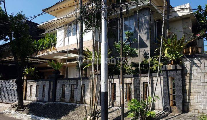 Rumah Pondok Indah Di Hoek Siap Huni Dan Terawat 1