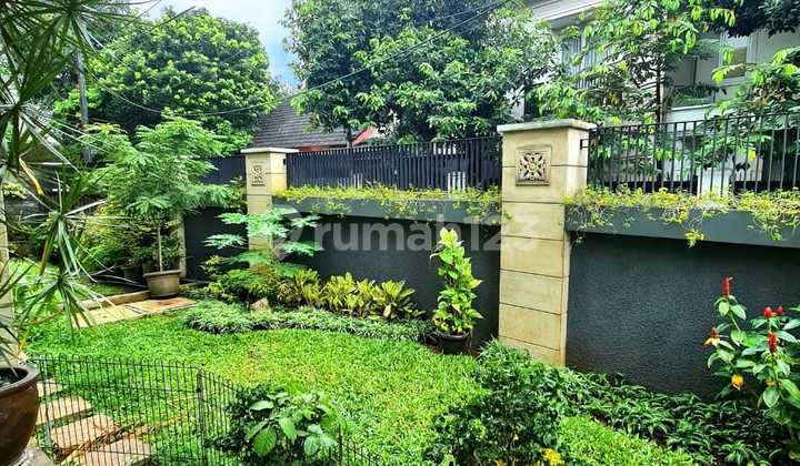 Rumah Siap Huni Bagus Dalam Lingkungan Tenang Strategis Rumah Siap Huni Bagus Dalam Lingkungan Tenang Strategis