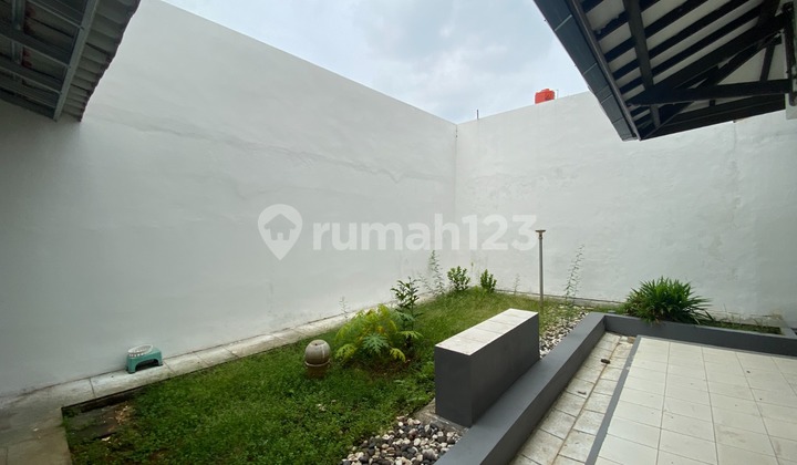 Rumah Kebayoran Baru Lokasi Bagus Lingkungan Bagus
