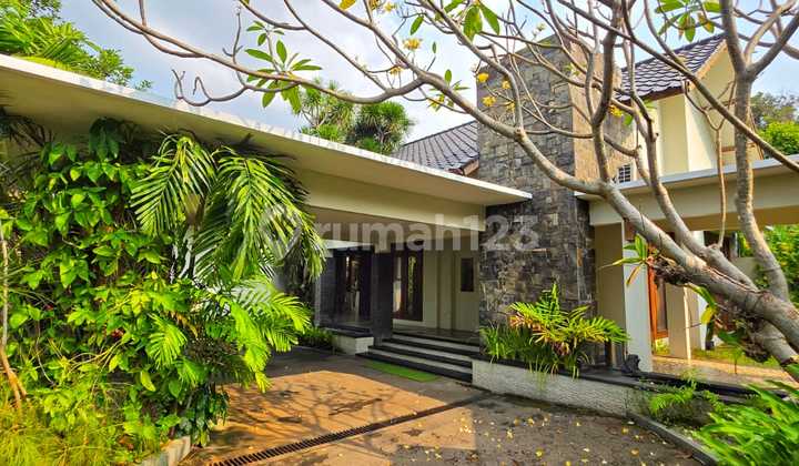 Special and Nice House in West Cilandak Special and Nice House in West Cilandak