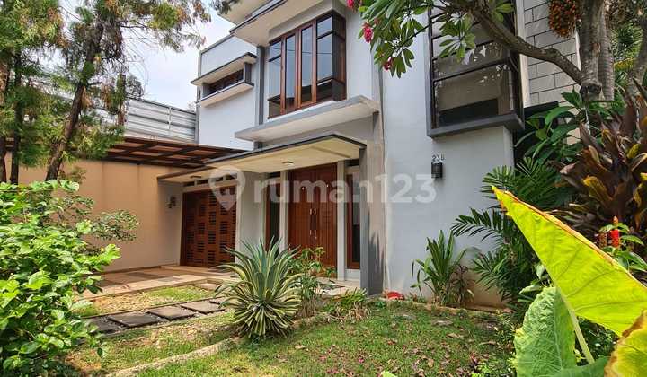 Ready-to-Live Home with One Gate System in Lebak Bulus