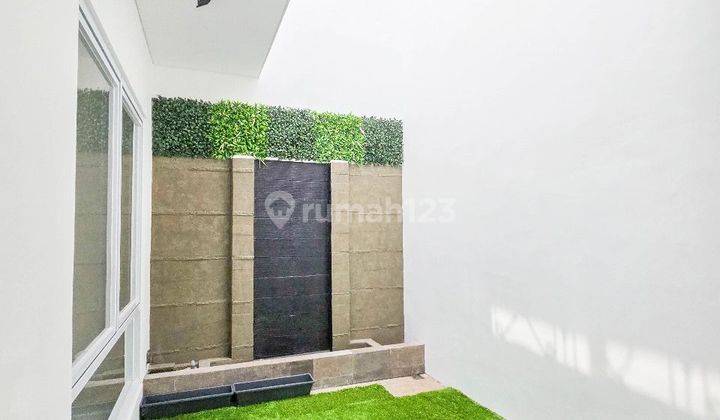 Rumah Emerald Residence Baru Renovasi Bagus 2