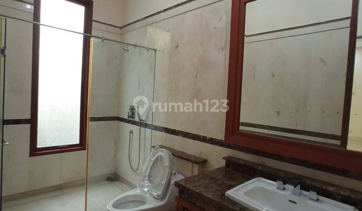 Rumah Mewah Furnish Ada Kolam Renang Siap Huni Di Pondok Indah 2