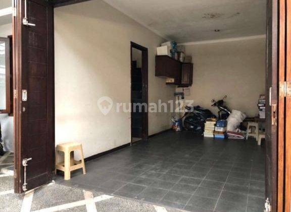 Rumah Hook Siap Huni Di Kebayoran Baru, Jakarta Selatan 2