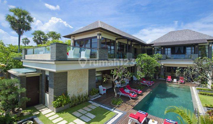 Villa Langka Full Furnished Pinggir Pantai Di Seminyak Bali 1