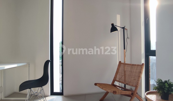 Rumah 3 Lantai Terjangkau di Bintaro Dekat Stasiun dan Tol 9