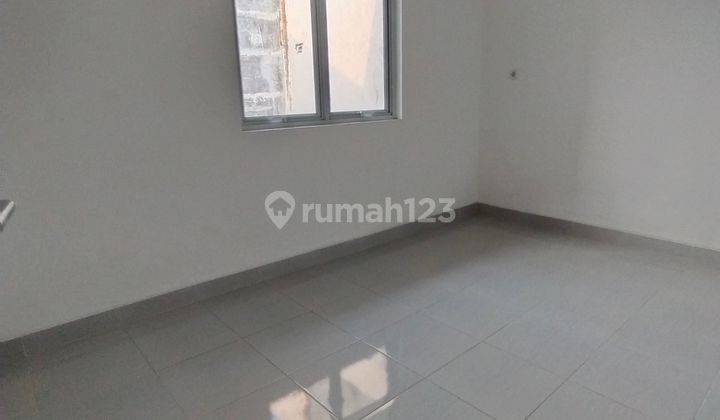 Rumah Bagus di Imperial green disewakan Cepat  2