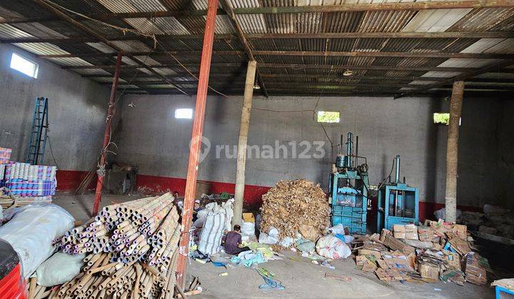 Gudang di mainroad Soekarno Hatta dekat sumber sari  2