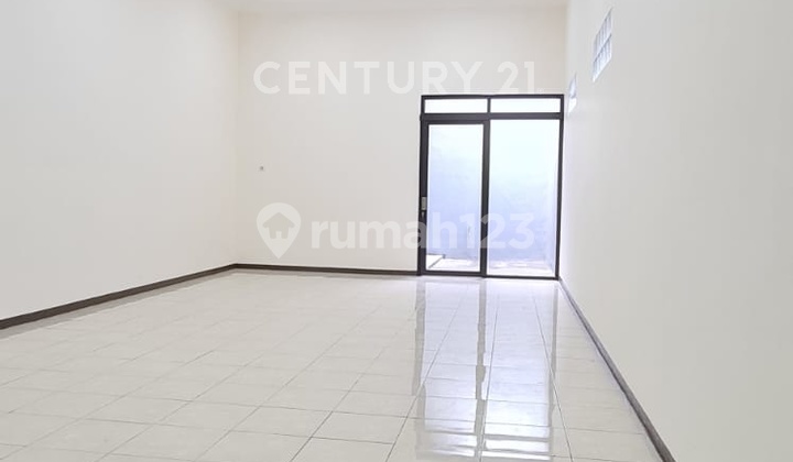 Ruko Baru Renov Di Taman Holis 1 Bandung Mainroad Ruko Baru Renov Di Taman Holis 1 Bandung Mainroad