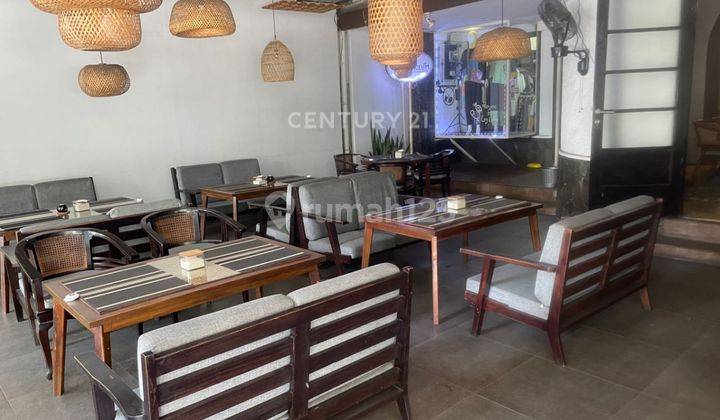 Jual Rumah Eks Cafe Sayap Riau Bandung 2