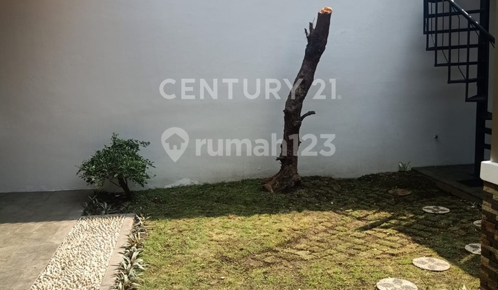 Rumah Mainroad Kota Baru Parahyangan  Bandung Tempo Doeloe 2