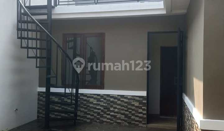 Rumah.disewakan.di.kota.baru Parahyangan Mainroad Btd1 2