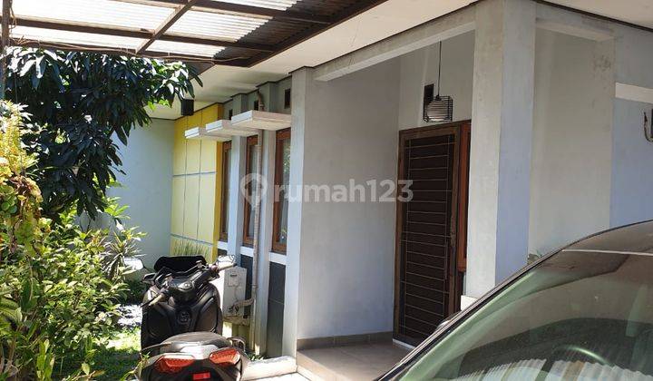 Rumah Taman Holis Indah THI hook, sangat terawat, modern minimalis 1