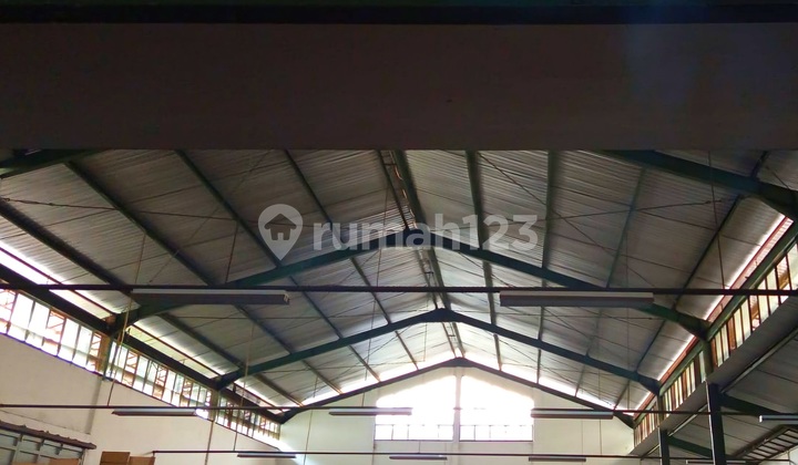 Gudang Kopo Jaya Dijual Cepat Lokasi Dekat Pintu Tol