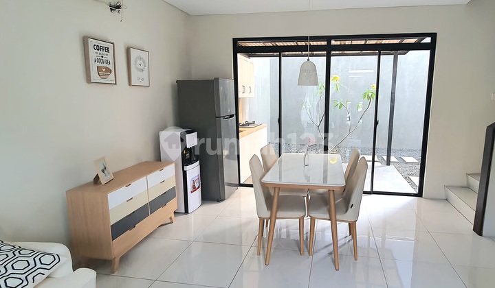 Kota Baru Parahyangan Tarubhawana Disewakan Rumah Fully Furnished