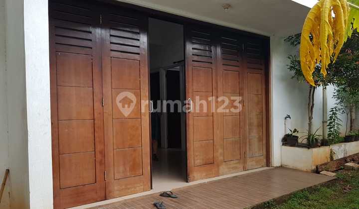 Runah mewah dalam cluster Caman Jatibening  5