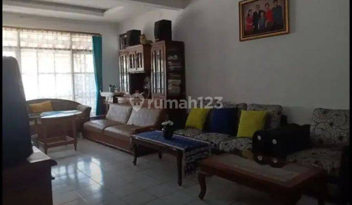 Pasti Untung !! Dijual Rumah Usaha di Lokasi Strategis  1