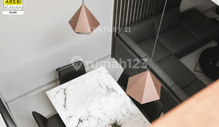 Price Drop for Ready-to-Occupy House in Setra Dago Antapani Bandung 2