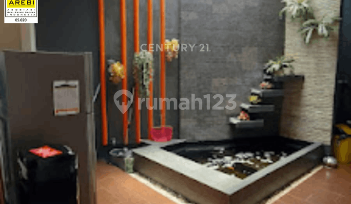 Jual Rumah Bagus Terawat Jalan Nilem Buah Batu Bandung 2