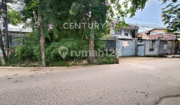 019- Gd/pbrk Bks Makanan Dekat Tol, Countainer 20' Msk, Jln Lebar