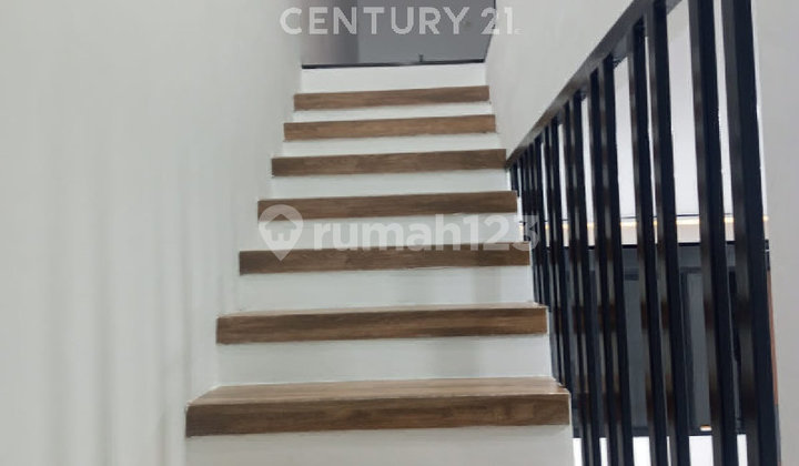 For Sale New House Leuwisari Street Bandung City 2