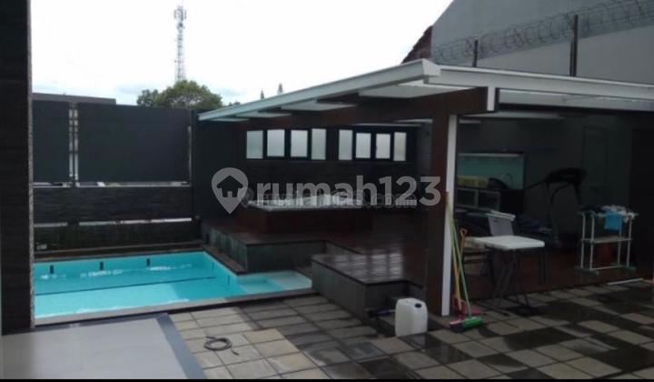 Nice and Spacious Setraduta Bandung House (FS) 2