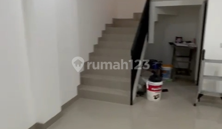 Ruko Mainroad Pasirkaliki Di pusat Bisnis Bandung Jabar  2