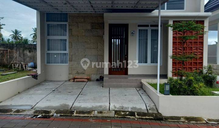 For Rent Rumah Bagus Di Sleman Yogyakarta  1