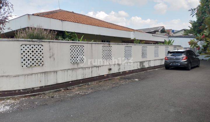 Rumah Tua Harga Murah.. Shm Butuh Renovasi Rumah 2