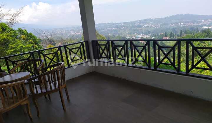 Villa siap huni lokasi strategis SHM+IMB dimegamendung 2