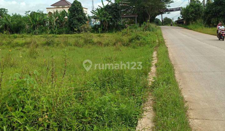 Lokasi sangat strategis nempel jalan raya dijasinga  2