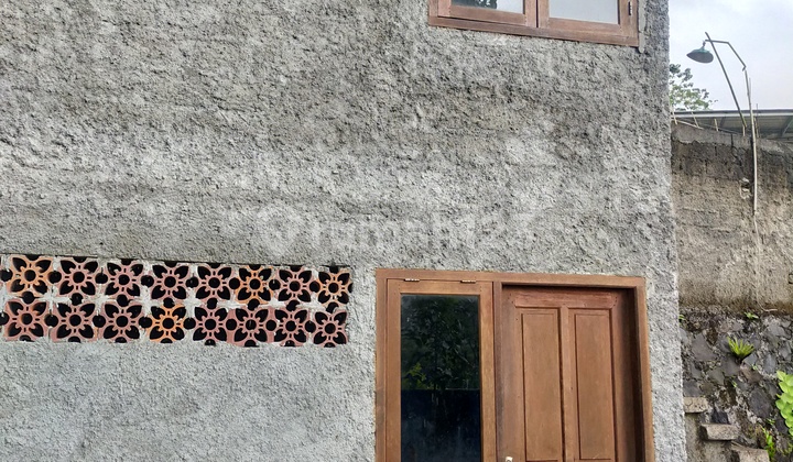 Villa cantik siap huni sangat strategis nempel kali sungai  4