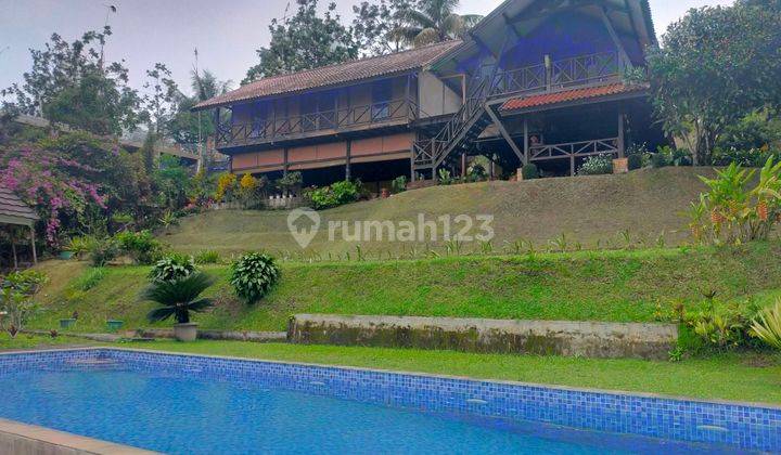 Villa cantik bagus siap huni sangat strategis view lepas  1