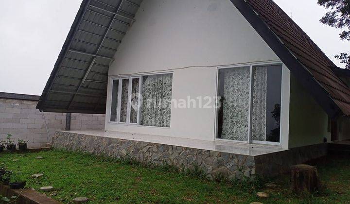 Villa mungil cantik siap huni sangat strategis view lepas  2