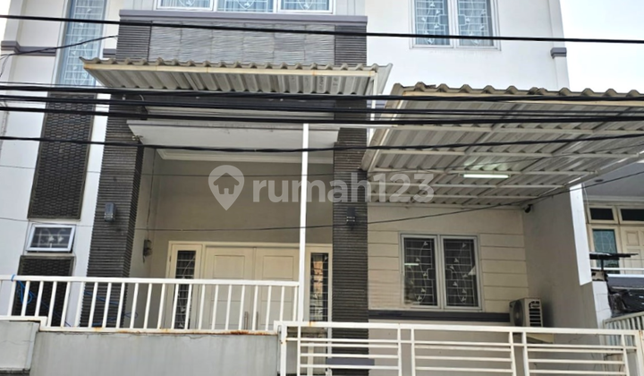 3-story house 8x15 120m Type 4KT Kelapa Gading North Jakarta 3-story house 8x15 120m Type 4KT Kelapa Gading North Jakarta