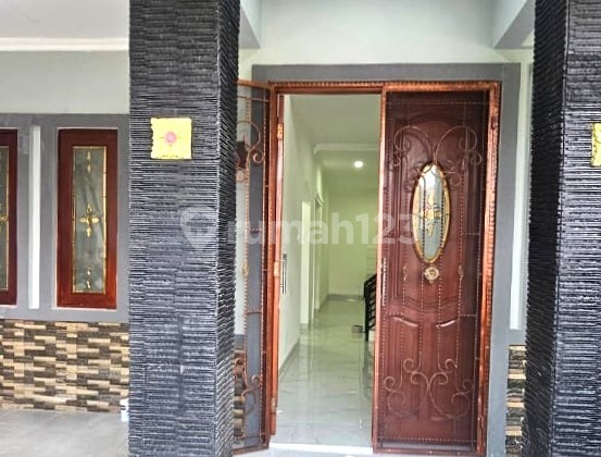 Rumah Cluster Kertanegara 2lt 96m type 3KT Cipondoh tangerang  2