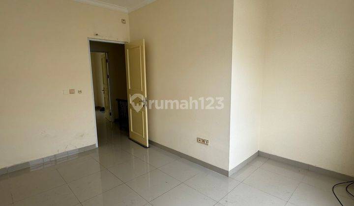 Rumah Green Lake City Cluster West Europe 4x15 Shm 2 Lantai Utara 2