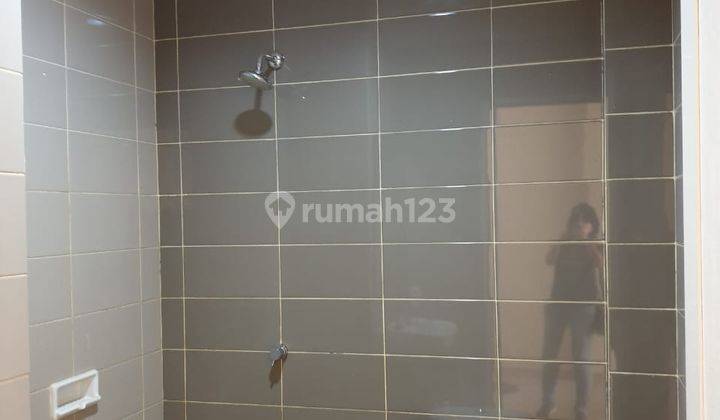 Disewakan Ruko Cbd Green Lake City 3.5 Lantai  2