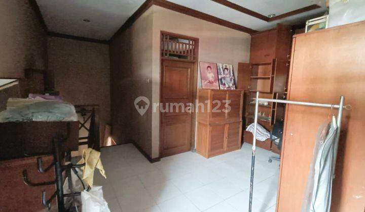 Rumah Komplek Pura Melati Indah 2 Luas 18x15 Shm 270m2 Timur 2