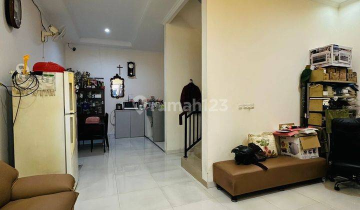 Rumah 3 Lantai Di Metland Puri 6x13.5 Shm  2