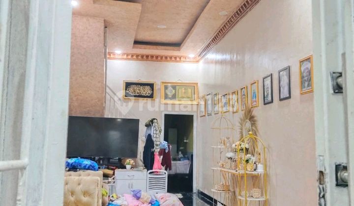 Rumah Otista Jatinegara 3 Lantai Akses Motor