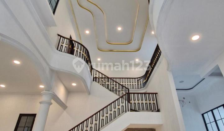 Rumah Mewah 700M2 di Tomang Jakarta Barat