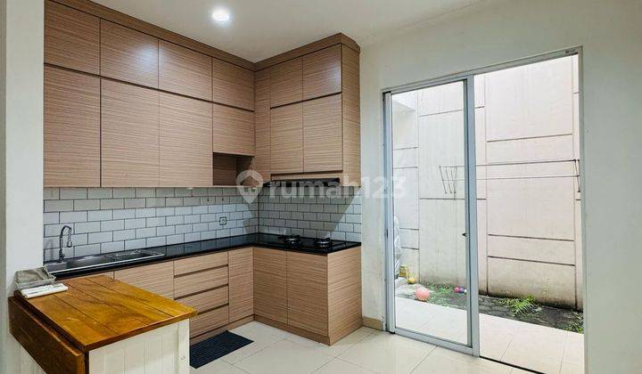 Rumah Glc Cluster Australia Lt6x15 Lb130 Timur Laut 1