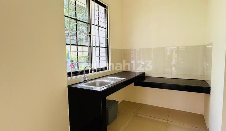 Green Village 4x12 Rumah Baru Depan Taman  2