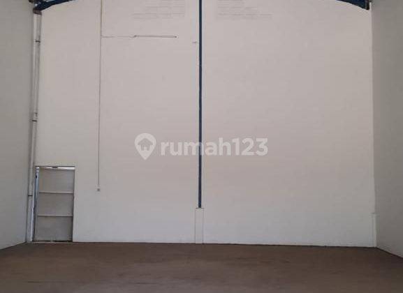 Komplek Gudang Kamal Bisnis center Luas 180m2 Kontainer 40 Feet  1