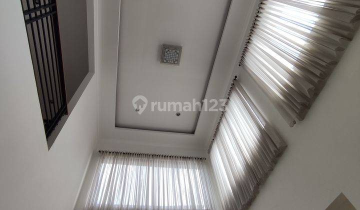 Disewakan Rumah Sangat Rapi dan Tinggal Bawa Koper di Villa Melati Mas 11