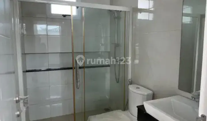 Disewakan Rumah Baru Di Lebak Bulus PD013370  2